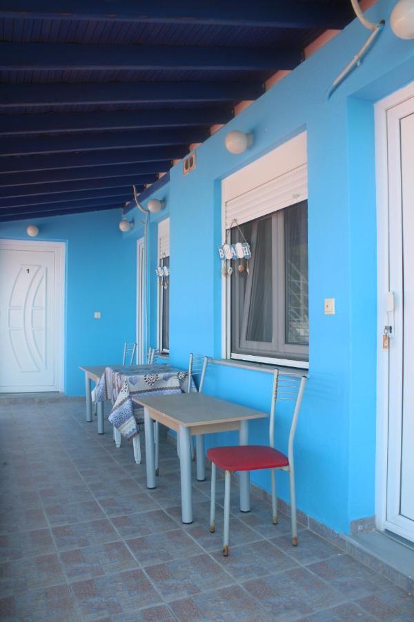 Rena'S Rooms Μελίντα Melinta Ngoại thất bức ảnh