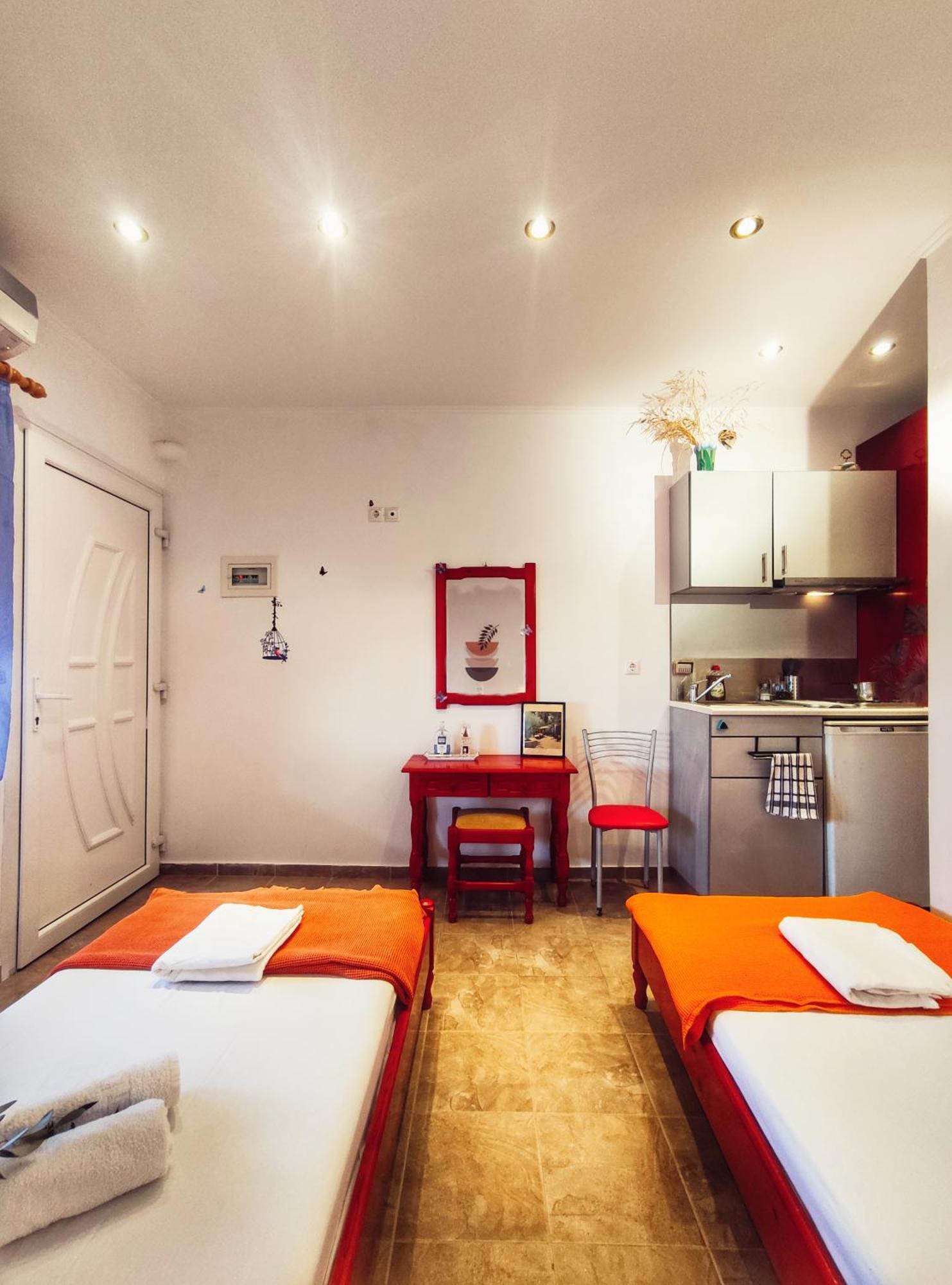 Rena'S Rooms Μελίντα Melinta Phòng bức ảnh