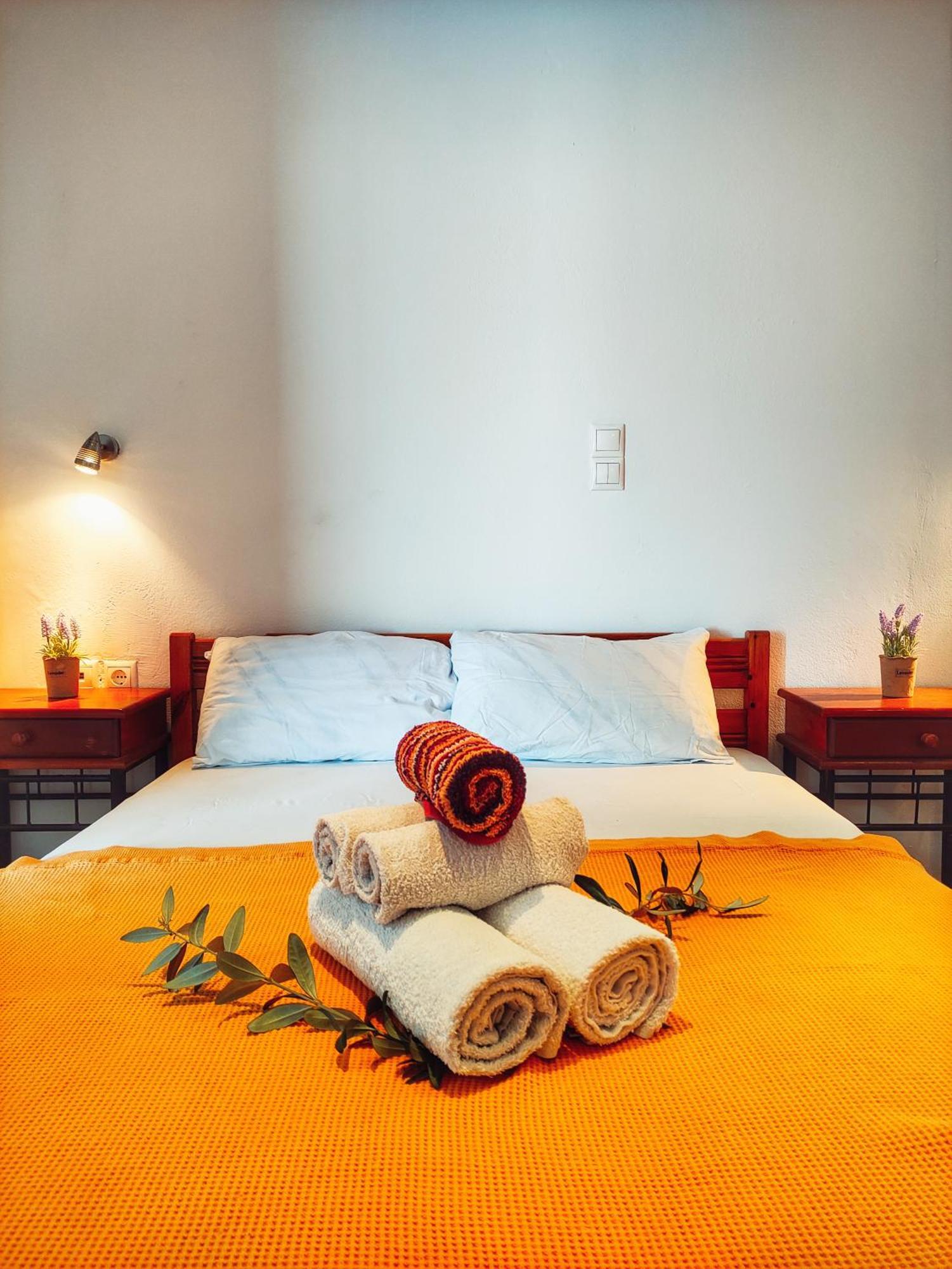 Rena'S Rooms Μελίντα Melinta Phòng bức ảnh