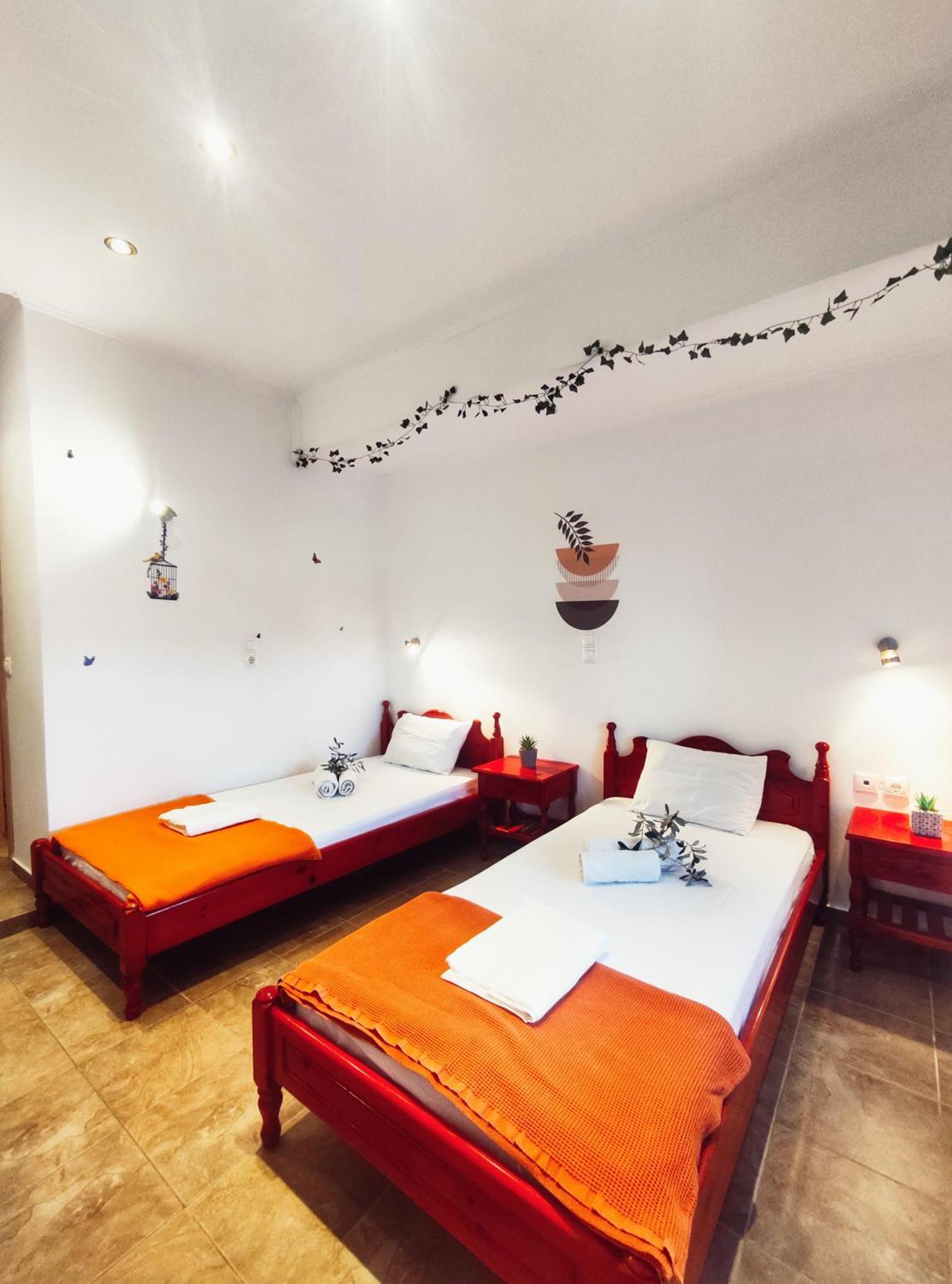 Rena'S Rooms Μελίντα Melinta Phòng bức ảnh